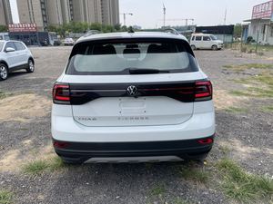 <span class=keywords><strong>Auto</strong></span> Usata 2025 Volkswagen <span class=keywords><strong>T</strong></span>-Cross SUV Bianca Basso Chilometraggio Automatica LED <span class=keywords><strong>R</strong></span>-Line Turbo Compatta Pronta per la Spedizione - Product Image 4