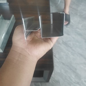 Thiết kế hiện đại mạ kẽm thép ánh sáng Keel tường góc furring kênh cho nội thất Trần t lưới thạch cao thành phần Trần - Product Image 4