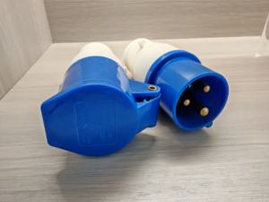 Enchufe Industrial de Latón ABS de 3 Pines y 16 Amperios, 220-250V, Resistente a la Intemperie IP44, 2P+E, Trifásico, para Autocaravanas, Caravanas y Casas Rodantes - Product Image 2