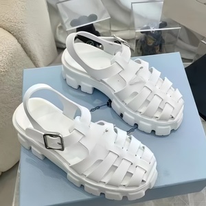Nouvelles Chaussures de Luxe 2025 pour Femmes, Modèle Creux en Cuir, Chaussures d'Extérieur à Semelle Épaisse, Plateformes Mixtes, Chaussons - Product Image 2