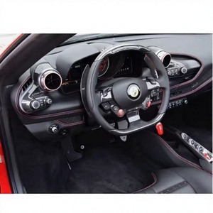 Kit intérieur en fibre de carbone de haute qualité pour Ferrari F8 Tributo, comprenant des aérations en fibre de carbone, une console centrale et des palettes de changement de vitesse - Product Image 5