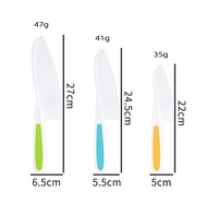 Ensemble de 3 couteaux de cuisine en plastique pour enfants avec bords dentelés Couteau en plastique pour tout-petits pour gâteau aux fruits