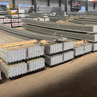 Q235/Q345 fer d'angle en acier laminé à chaud 20x20mm-150x150mm ASTM A36 pour cadre solaire et construction