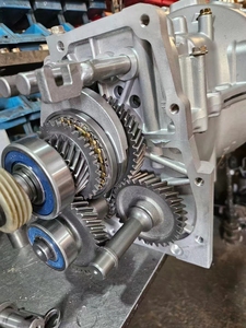 Wuling Suzuki 465q động cơ 5F + 1R hộp số tay - Product Image 6