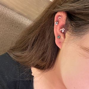 ต่างหูเพชร S925 เงินแท้ รุ่นนอร์ธสตาร์เลค กรีน ดีไซน์วินเทจ ดีไซน์เฉพาะกลุ่ม สำหรับคู่รักที่มีอารมณ์เย็นหวาน - Product Image 2