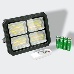 Lanterne LED à énergie solaire avec chargement USB pour l'éclairage extérieur en camping - Product Image 4