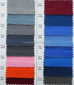 Élégant brodé tablier a ajustable au cou, points de tension renforcés - Product Image 6