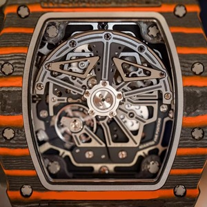 Reloj Mecánico Cronógrafo Esqueletizado de Alta Resistencia, Caja de Fibra de Carbono, Correa de Goma Naranja, Reloj para Hombre - Product Image 6
