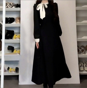 Automne nouvelle <span class=keywords><strong>robe</strong></span> à manches longues de tempérament de noeud papillon noir de grande <span class=keywords><strong>taille</strong></span> pour femmes - Product Image 2