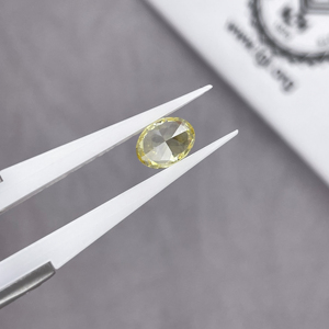 Bague en diamant jaune ovale Starsgem, couleur jaune foncé vif fantaisie, taille brillant OS, bijoux en diamants de laboratoire en vrac - Product Image 3