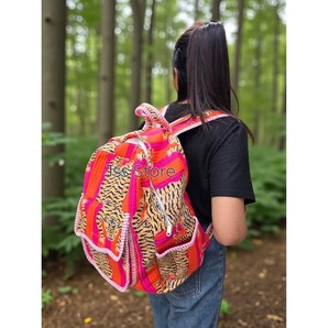 Sac à dos imprimé à la main motif tigre, 100 % coton matelassé, sacoche pour ordinateur portable, sac de transport élégant pour le quotidien avec sacs de sport confortables - Product Image 1