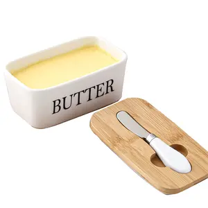 Kotak wadah mentega besar, piring mentega keramik dengan tutup dan pisau, penjaga mentega dengan penutup dan segel silikon