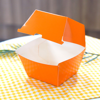 Boîte à hamburger jetable en papier avec couvercle à charnière, design coquille, avec logo personnalisé, pour la livraison de hamburgers à emporter