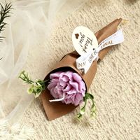 Bougie artisanale en cire de soja biologique en forme de mini bouquet de carnations, style moderne, pour la Saint-Valentin, la fête des mères, les anniversaires