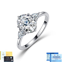 Bague populaire en argent S925 avec moissanite, design de luxe léger à trois pierres, coupe en forme de poire et design de niche