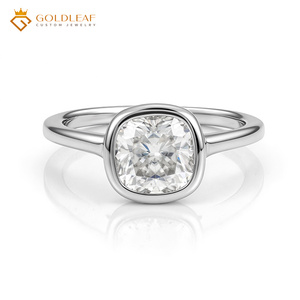 Anillo de Diamante Moissanite con Corte Cojín Goldleaf, Superventas, Chapado en Plata de Ley 925, Anillo de Boda para Aniversario, de Terceros - Product Image 1