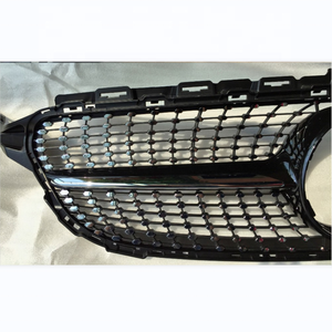 Griglia diamantata per auto per BENZ C <span class=keywords><strong>W205</strong></span> C200/C250/C300/C400/C220 2013 <span class=keywords><strong>2014</strong></span> 2015 2016 2017 2018 - Product Image 4