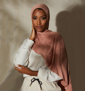 2026 Custom <span class=keywords><strong>Fashion</strong></span> One Loop Instant Chiffon <span class=keywords><strong>Hijab</strong></span> Makkelijk te dragen oordopjes sjaal shawls Premium rekbare jersey sjaal - Product Image 4
