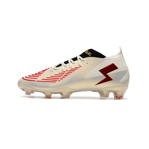 Chaussures de football confortables et antidérapantes pour l'extérieur en vente – Nouveau modèle de chaussures de football pour hommes – Confortables et antidérapantes - Product Image 2