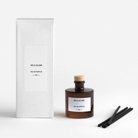 Haute Qualité 50ml 100ml 120ml 200ml Ambre Clair Givre Blanc Noir Rond Verre Reed Diffuseur Bouteille avec Bâtons Boîte D'emballage