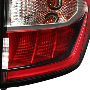 Luci Posteriori a LED per <span class=keywords><strong>FORD</strong></span> ESCAPE 2017 - 2019, <span class=keywords><strong>Fanale</strong></span> <span class=keywords><strong>Posteriore</strong></span> Auto Tipo USA, Luci di Coda, Luci Freno, Indicatori di Direzione - Product Image 5