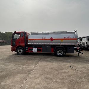Camión Cisterna Diésel FAW J6L 4x2 de 15000 Litros, Camión de Suministro de Combustible con Bomba para Reabastecimiento de Combustible Inflamable - Product Image 5