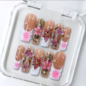Faux ongles en acrylique de luxe faits à la main, pointe française, emballage personnalisé, design de faux ongles, style de faux ongles - Product Image 1