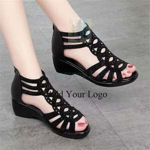 Sandales romaines en cuir souple femmes été <span class=keywords><strong>2022</strong></span> nouvelle semelle souple chaussures de maman mode vêtements d'extérieur sandales pour femmes talons inclinés femmes - Product Image 4