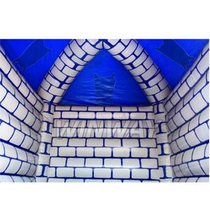 Casa de rebote inflable de PVC duradera con temática de Castillo azul y blanco con decoraciones de caballero Castillo de salto para niños - Product Image 6