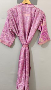 Elegante Bata de Seda Floral para Mujer, Manga Corta, Cuello Redondo, Larga, Estampada, de Satén Suave, Ropa de Dormir para Primavera - Product Image 6