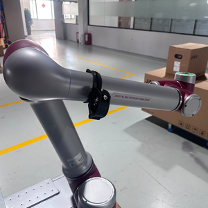 JAKA PRO12 Automatique, Classé IP68, Installation à N'importe Quel Angle, Environnements Industriels Complexes, Haute Protection pour Environnements Difficiles - Product Image 4