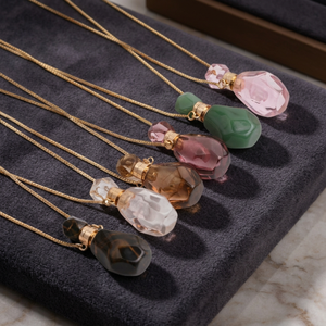 Collier pendentif flacon de parfum en cristal avec chaîne, diffuseur d'huiles essentielles tendance, bijoux plaqués or pour femmes - Product Image 3
