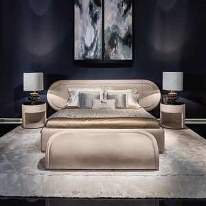 Cama Redonda Giratoria de Lujo Moderna Italiana con Base de Cama Redonda Senna, Colchón King Size de Lujo Suave Color Crema - Product Image 3