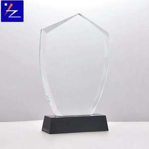 Trophée de cristal personnalisé personnalisé fait <span class=keywords><strong>à</strong></span> <span class=keywords><strong>la</strong></span> main cristal transparent personnalisé gravé au laser 3D trophée plaque de cristal - Product Image 6
