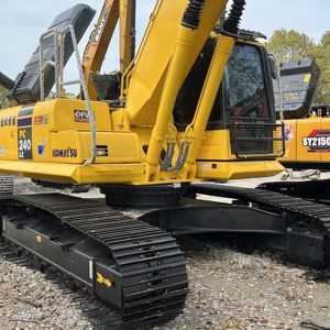 Excavatrice sur chenilles hydraulique Komatsu PC240 LC PC240-8 PC220-8 avec godet de terrassement, équipement de construction d'occasion - Product Image 3