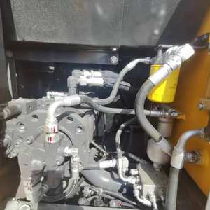 รถขุดตีนตะขาบ Volvo EC140 มือสอง ขนาด 14 ตัน บุ้งกี๋ 0.6 ลบ.ม. แบรนด์แท้จากสวีเดน รถขุดก่อสร้างขนาดกลาง ชั่วโมงการใช้งานต่ำ ได้รับการรับรองมาตรฐาน CE - Product Image 6