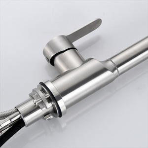 Rubinetto da Cucina Moderno Monocomando in Acciaio Inox 304 <span class=keywords><strong>con</strong></span> <span class=keywords><strong>Doccetta</strong></span> Estraibile e Beccuccio Flessibile - Product Image 5