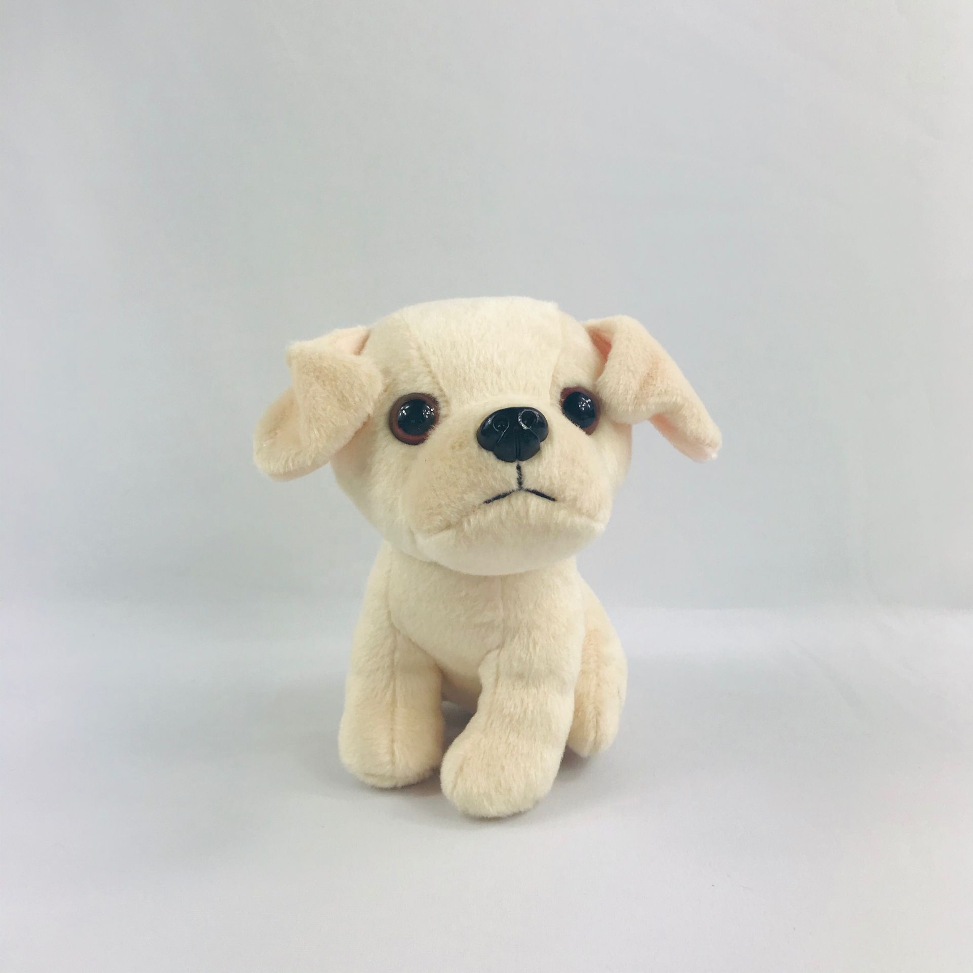 愛らしいミニぬいぐるみパグ犬の子犬ぬいぐるみチワワ犬の