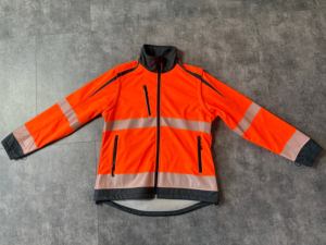 เสื้อแจ็คเก็ตสะท้อนแสงแบบนุ่ม ทนทานต่อการฉีกขาด กันลม กันน้ำ สำหรับงานอุตสาหกรรม แขนเสื้อถอดออกได้ - Product Image 4