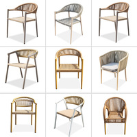 Chaise de salle à manger d'extérieur moderne avec alliage d'aluminium et dossier de loisirs en rotin simple pour cour, balcon, terrasse ou salon