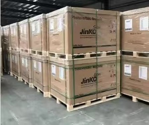 Panneaux solaires monocristallins haute efficacité en gros à prix compétitif en stock – Meilleur prix 650W - 670W – Haute efficacité pour une performance maximale - Product Image 1