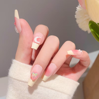 CFF110 Golden Line Blanc 3D Press-On Salon Style ABS Ongles Modèle de manucure française réutilisable avec emballage imprimé à motif de cercueil