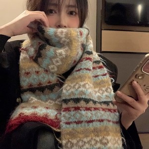 Écharpe d'hiver haut de gamme en tricot jacquard rétro, épaisse et chaude, motif Fair Isle, en polyester, pour un usage décontracté, châle polyvalent et traditionnel - Product Image 2