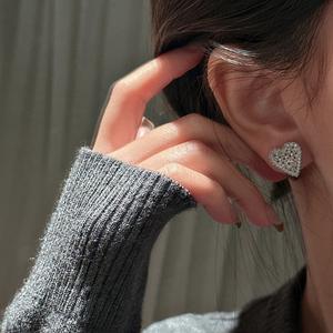 ต่างหูรูปหัวใจลายทาง S925 ดีไซน์เพชรสไตล์วินเทจ - Product Image 2