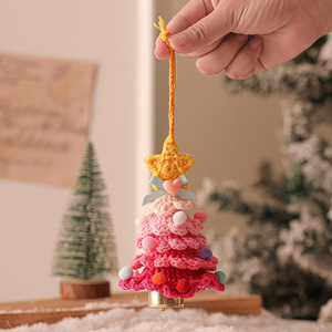 Adornos Navideños Hechos a Mano de Lana Tejida a Crochet, Pequeños Adornos para Escritorio o Decoración de Automóviles, Artículos Festivos de Peluche - Product Image 6