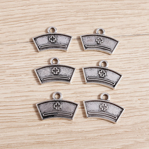 Weny, 30 piezas por paquete, accesorio colgante de gorro de enfermera retro en aleación galvanizada con efecto desgastado - Product Image 2