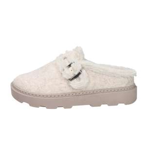 PANTUFLAS DE INVIERNO 8652-1 BEIGE - Product Image 1