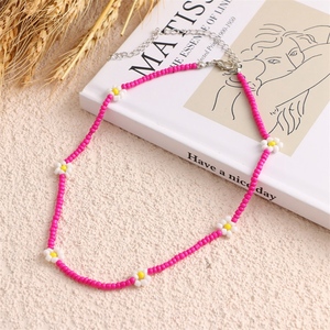 Collana girocollo con scollo corto regolabile MS-97 all'ingrosso da donna a forma di - Product Image 4