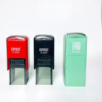 Tampon en caoutchouc auto-encreur 20Xmm avec logo personnalisé Tampon auto-encreur en plastique pour le bureau avec design personnalisé