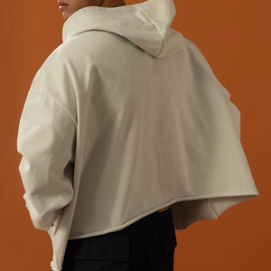 Sweat à capuche court pour homme en molleton 100% coton, coupe boxy, col en V profond, sans ourlet, avec broderie et impression, grammage lourd - Product Image 5